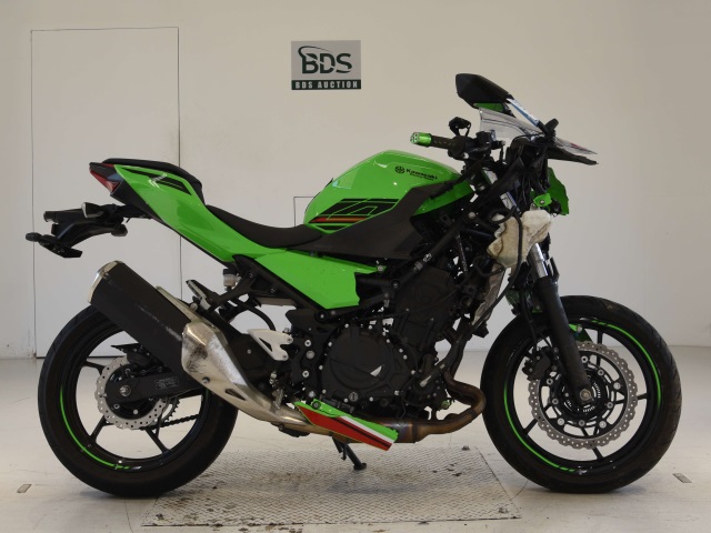 Kawasaki NINJA400 2024