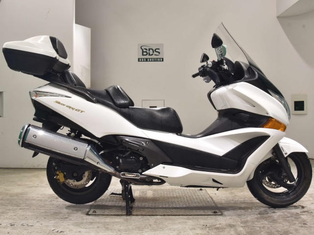 Honda SILVERWING600GTA 2009