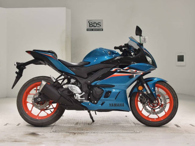 Yamaha YZF-R25A 2021