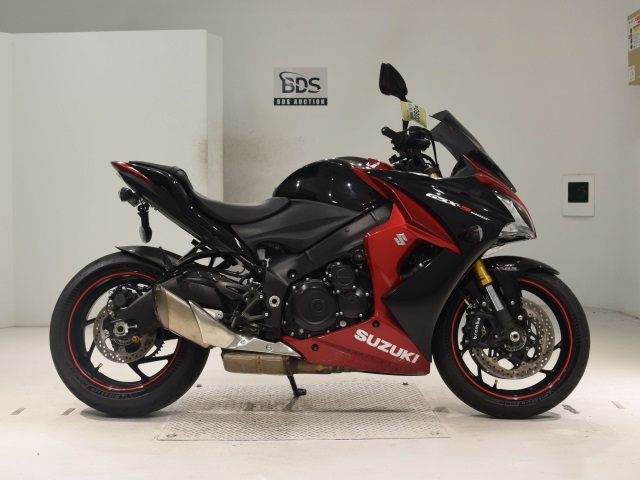 Suzuki GSX-S1000F 2017