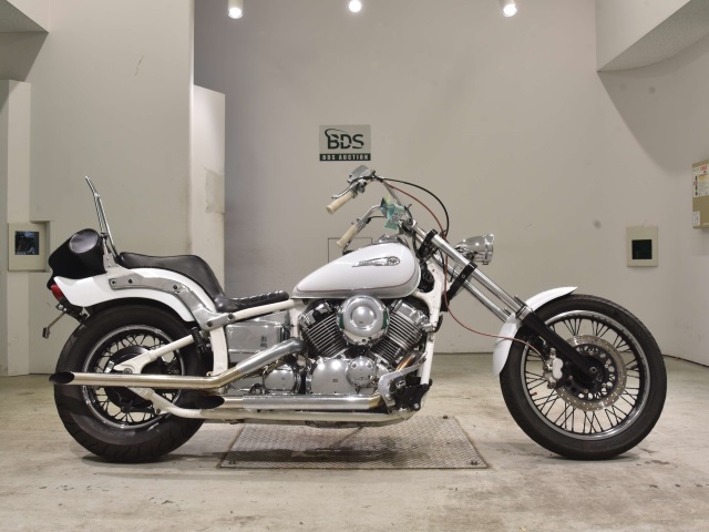 Yamaha DRAGSTAR XVS400 2004
