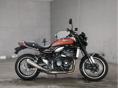 Kawasaki Z900RS 2022