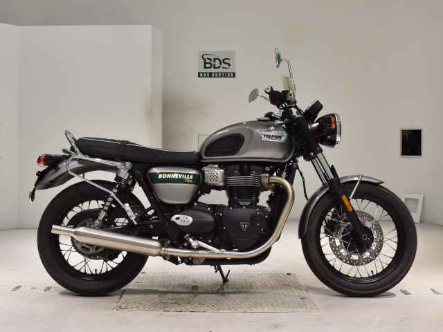 Triumph BONNEVILLE T100 2022