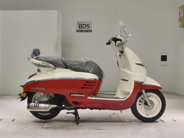 Peugeot DJANGO125A 2022