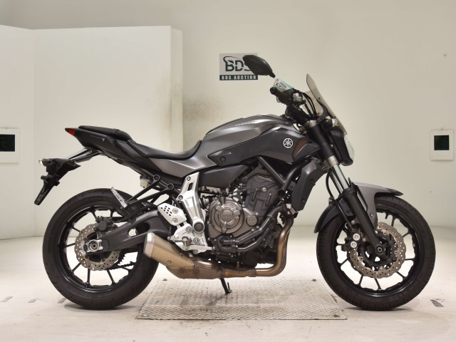 Yamaha MT-07 2016