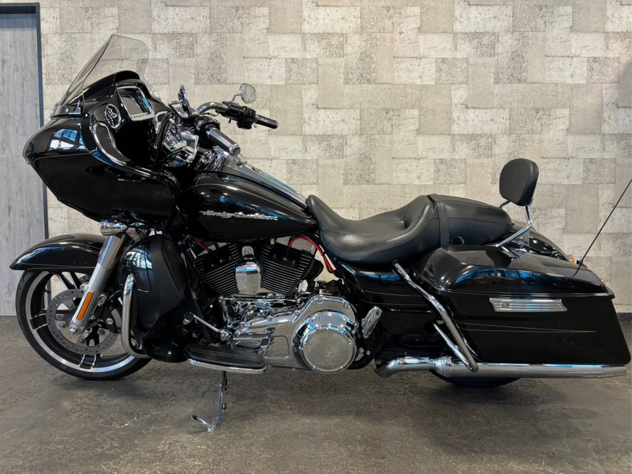 HD ROAD GLIDE FLTRXS 2016