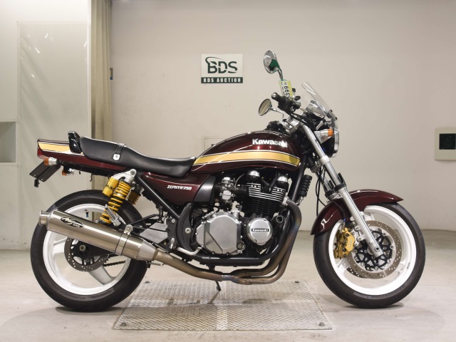 Kawasaki ZEPHYR750 2005