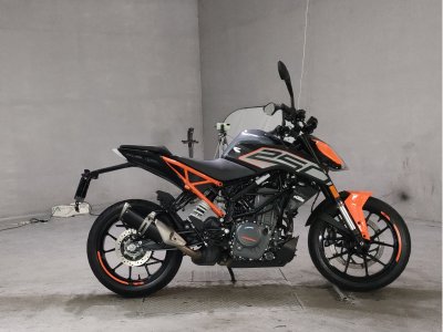 KTM 250 DUKE 2023