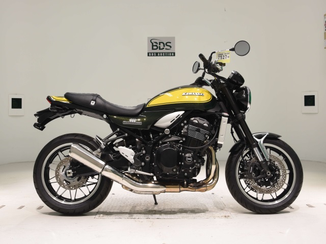 Kawasaki Z900RS 2024