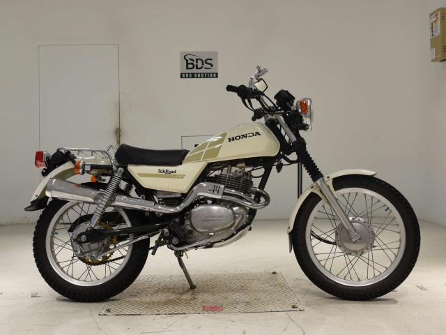 Honda SILKROAD 1982