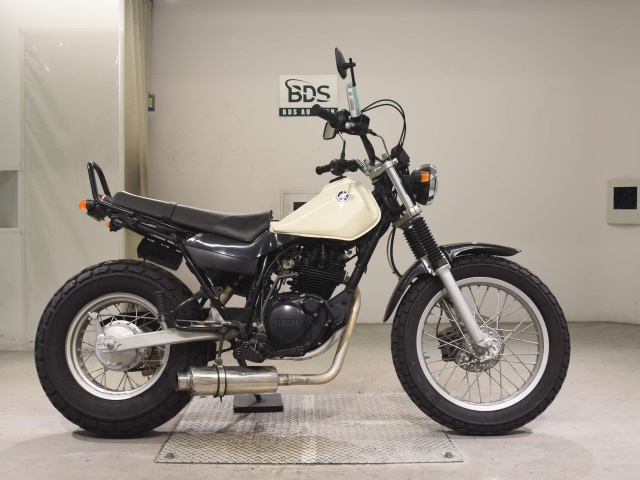 Yamaha TW225 2004