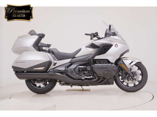 Honda GL1800 TOUR D 2025