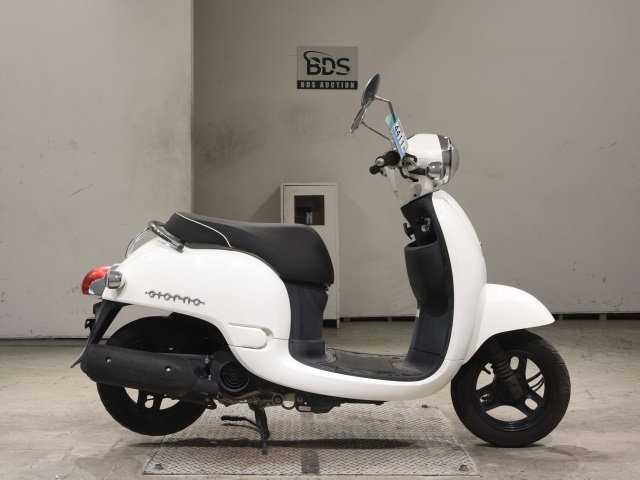 Honda GIORNO 2011