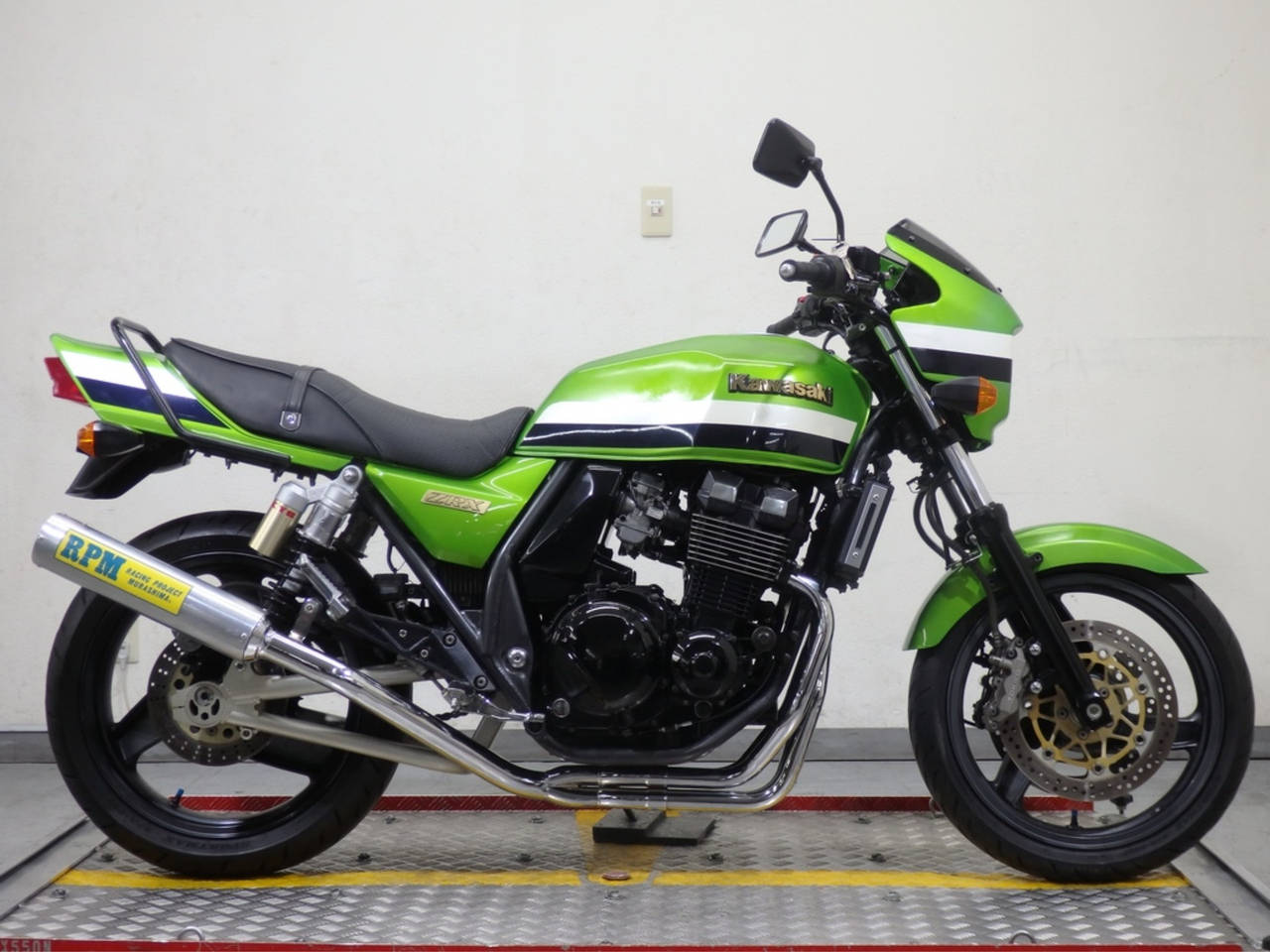 Kawasaki ZRX400 2003