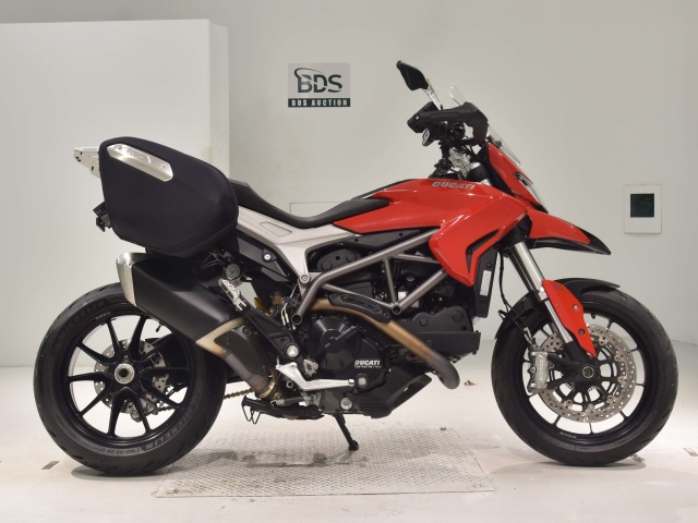Ducati HYPERSTRADA 821 2014