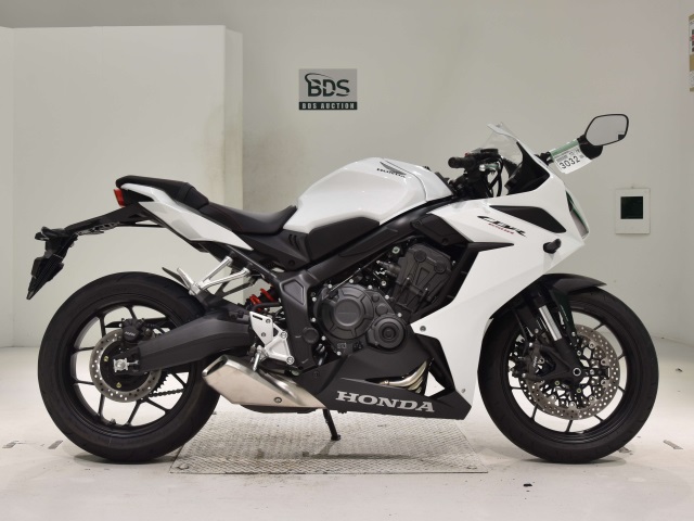 Honda CBR650R 2024