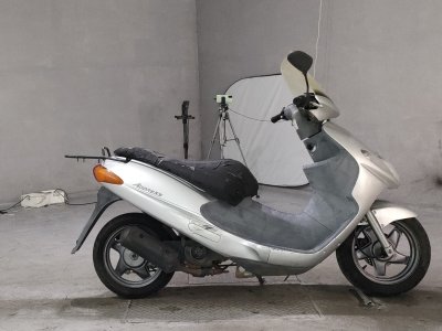 Suzuki ADDRESS V50