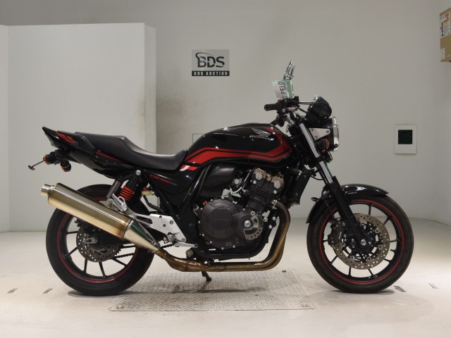 Honda CB400SF 2016