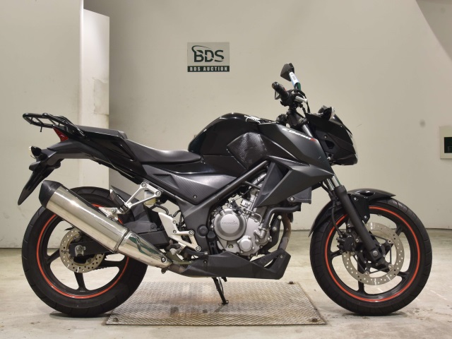 Honda CB250F 2015