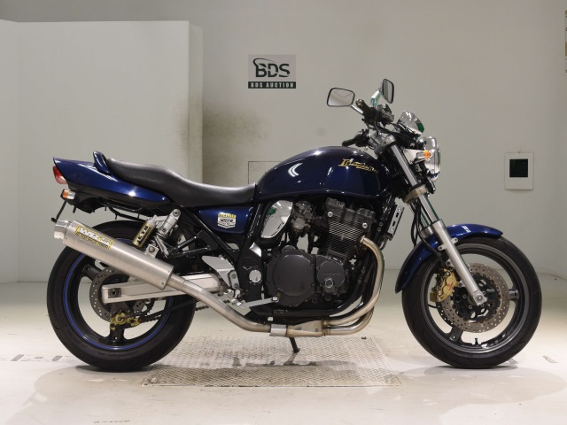 Suzuki GSX400 INAZUMA 2001