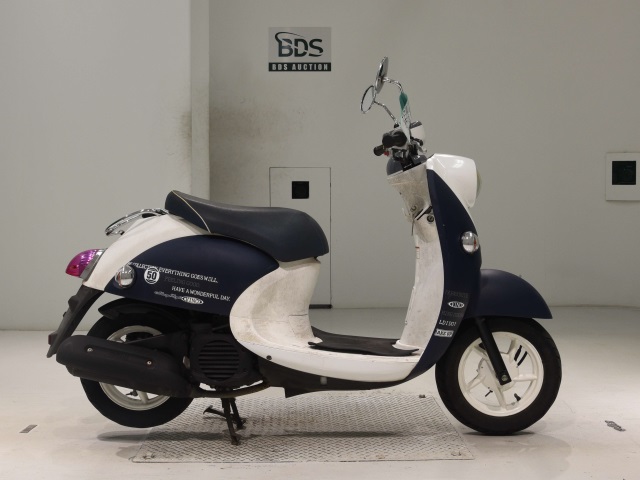 Yamaha VINO50 2016