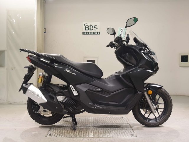 Honda ADV 160 2023