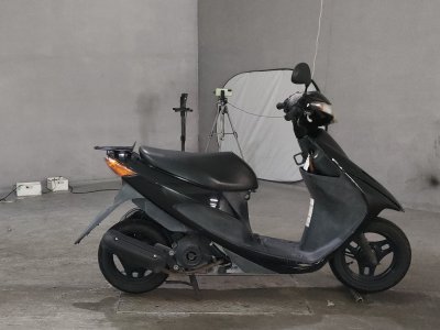 Suzuki ADDRESS V50