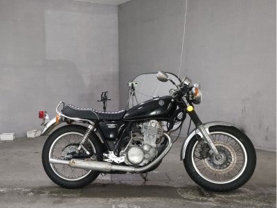Yamaha SR400 2015