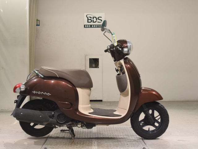 Honda GIORNO 2011