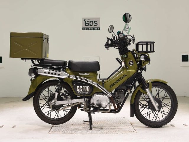 Honda CC110 CROSSCUB 2018