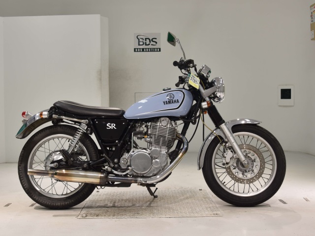 Yamaha SR400 2004