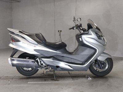 Suzuki SKYWAVE 250S