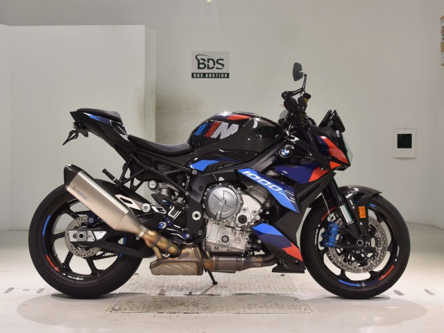 BMW M1000R 2023