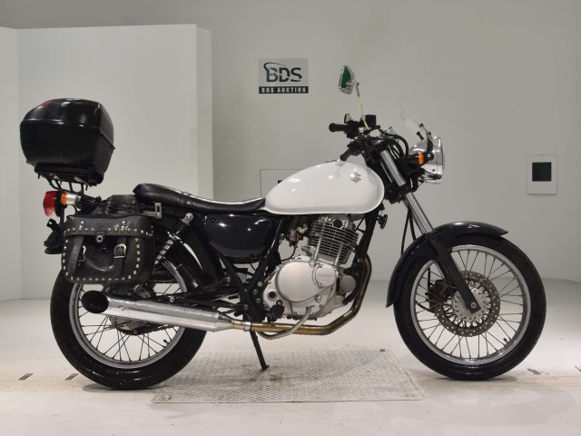Suzuki ST250 2005