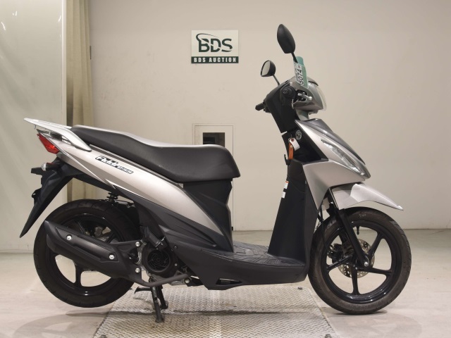 Suzuki ADDRESS V110