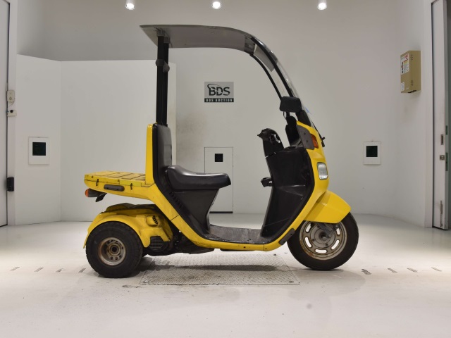 Honda GYRO CANOPY 2001