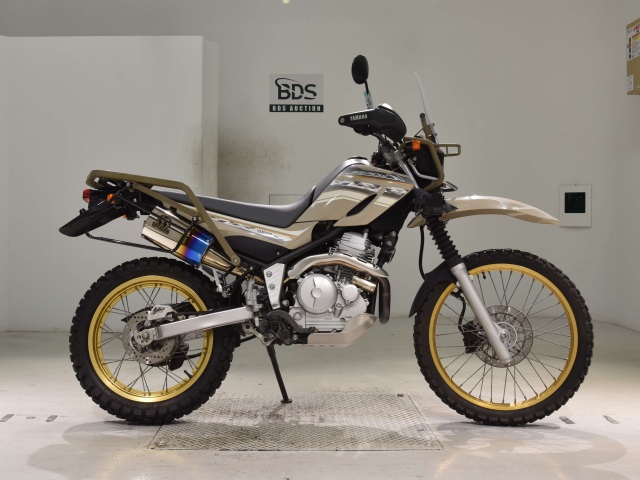 Yamaha SEROW XT250 2014