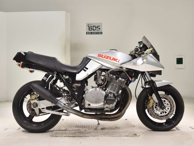 Suzuki GSX1100S KATANA 1984