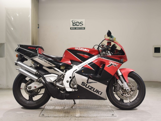 Suzuki RGV250 1991