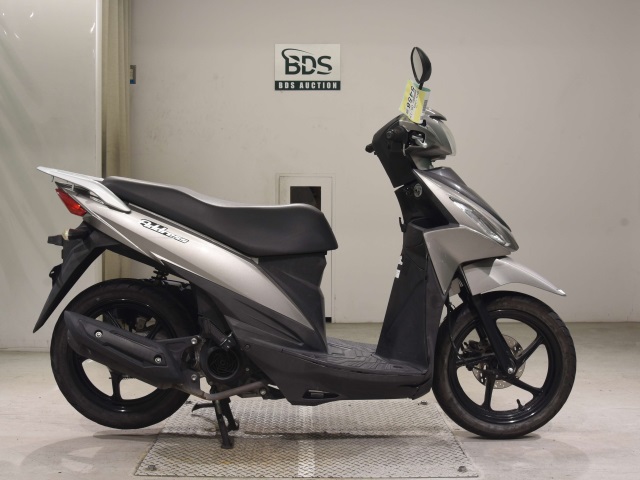 Suzuki ADDRESS V110