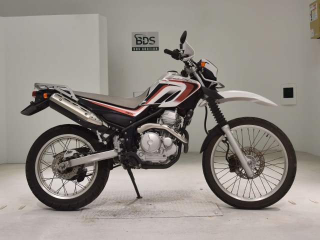 Yamaha SEROW XT250 2010