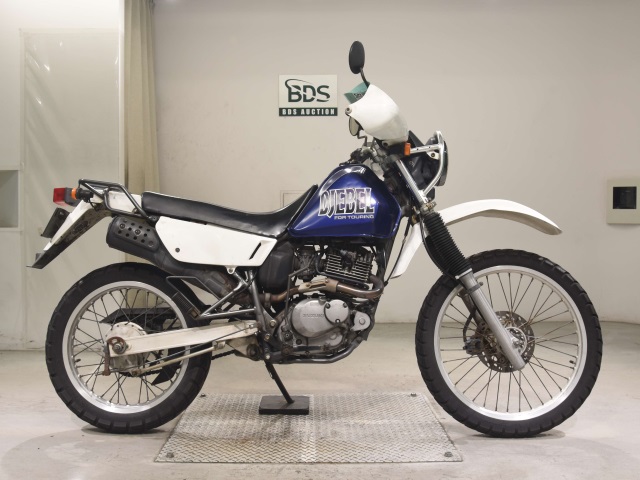 Suzuki DJEBEL200