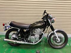 Yamaha SR400 2021