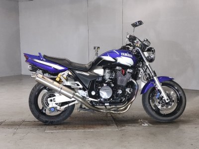 Yamaha XJR1300 2001
