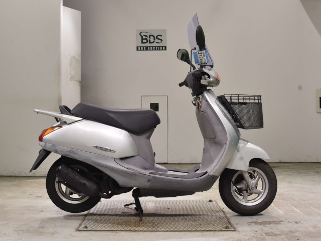 Honda LEAD50 2001