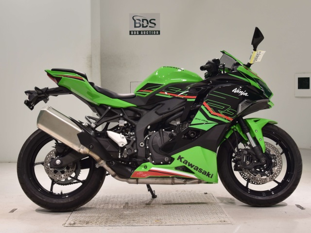 Kawasaki ZX-4RR 2024