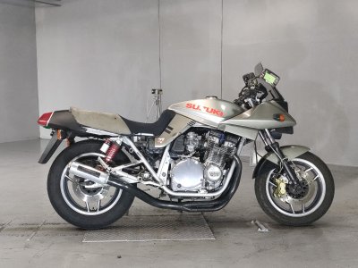 Suzuki GSX750E 1983