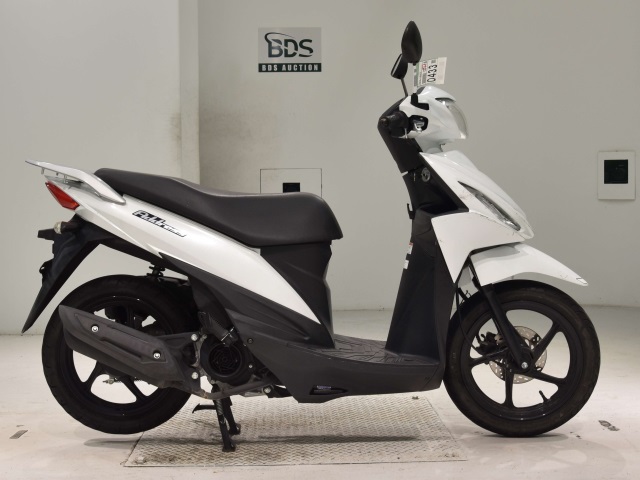Suzuki ADDRESS V110