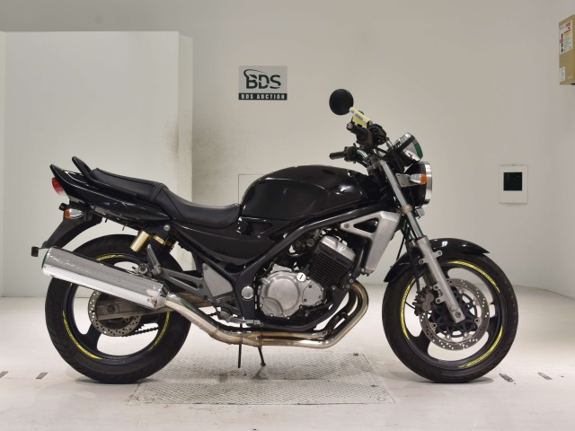 Kawasaki BALIUS ZR250 2002