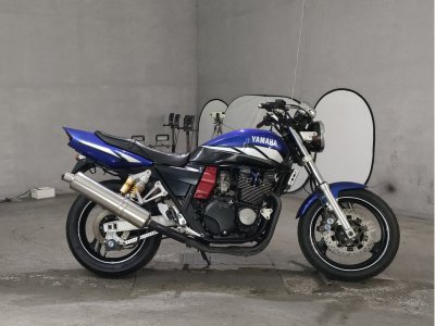 Yamaha XJR400 2002